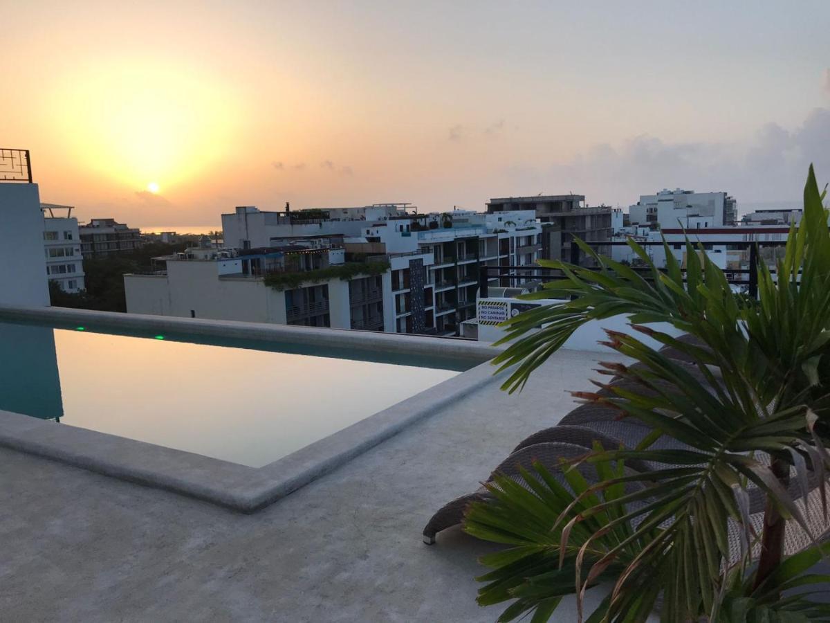 Rentas Vacacionales Torre Diez Playa del Carmen Exterior foto